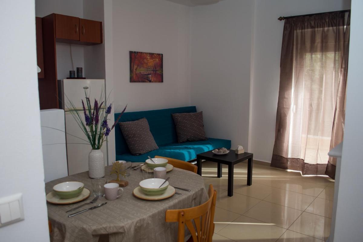 Sun By The Sea 2 Apartment Agia Pelagia  Exterior photo